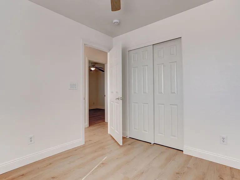 6540 Slate Springs Ct — Photo 15