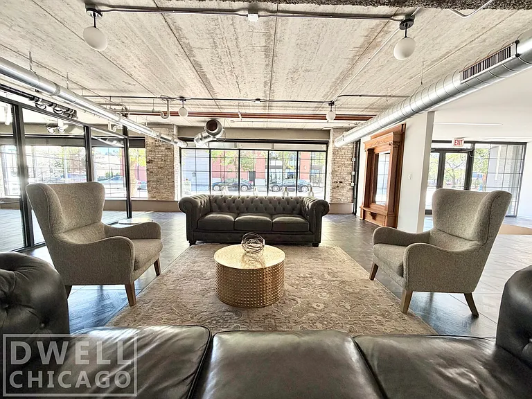 2500 S Wabash Ave #201 — Photo 22