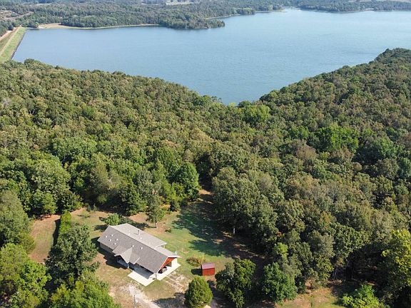 4th image of 1032 Cataberry Run Rd