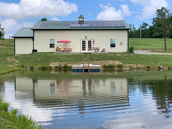 5th image of 155 Redbud Ln