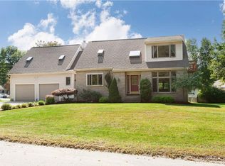 11 Cross St, North Smithfield, RI 02896