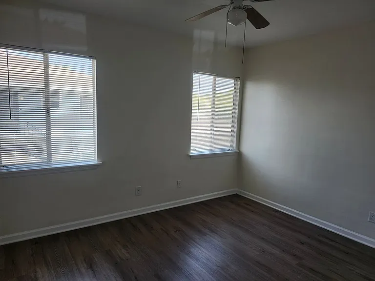 5259 W Slauson Ave — Photo 15