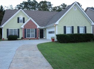 5755 Sugar Crossing Dr, Sugar Hill, GA 30518