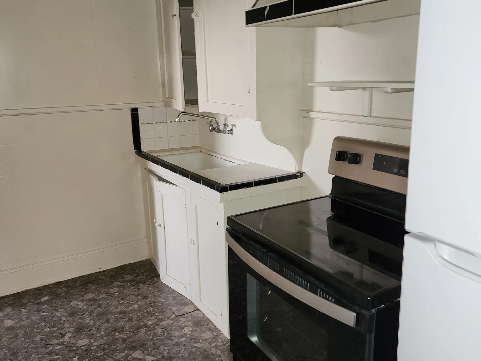 1 bed, 730 sqft, $825 — Photo 3