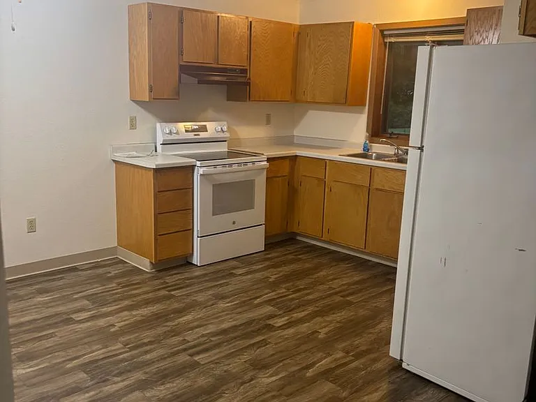 425 Pacific St #111-118 — Photo 3