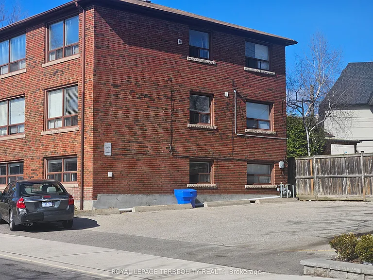 401 Winnett Ave #3 — Photo 32