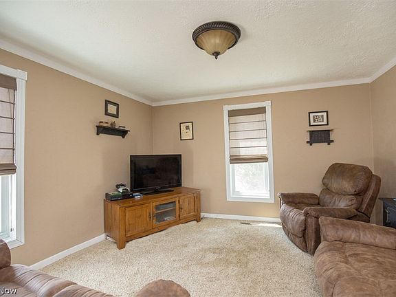 5th image of 14212 Steubenville Pike