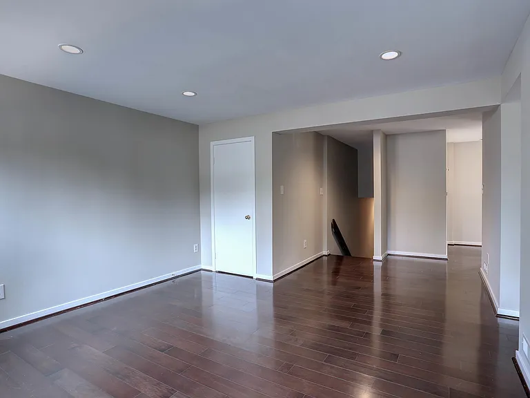 8906 Battery Pl #4 — Photo 24