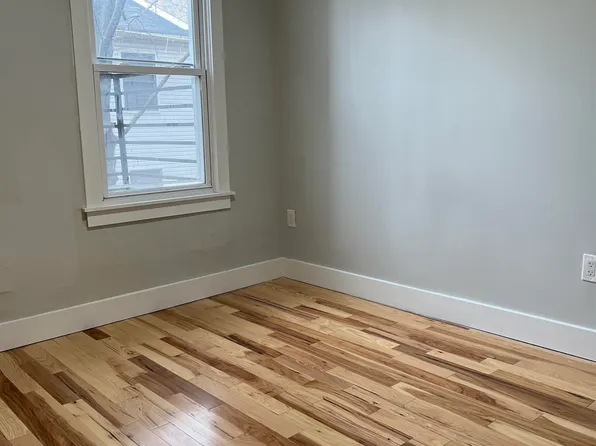 12 Ivy Place image 26 of 37