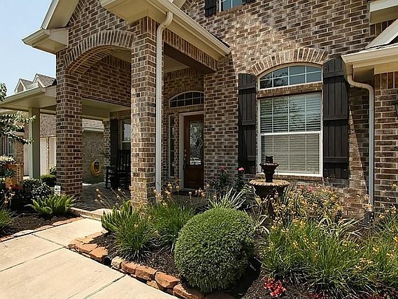 4th image of 11415 Columbia Pines Ln