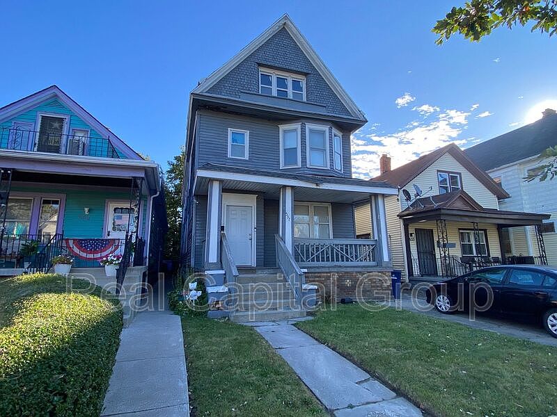 1st image of 537 Busti Ave