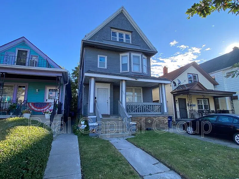 537 Busti Ave #UPPER REAR