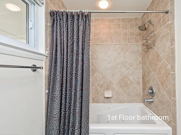 6520 Beverly Ave — Photo 30