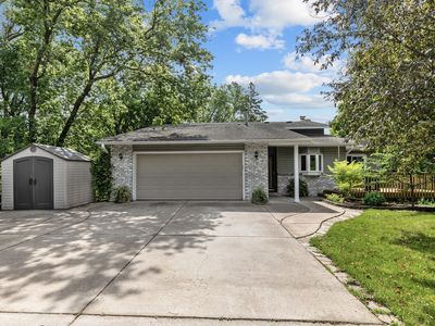 1610 Ranier Cir, Minneapolis, MN, 55447