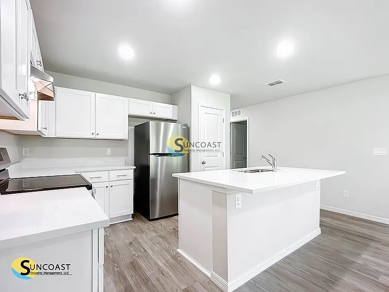 19 Wood Amber Ln #A — Photo 2