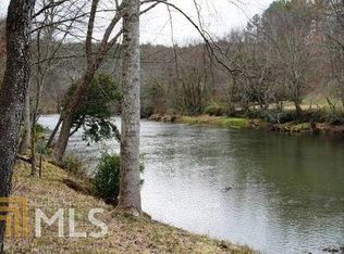 10 Blackberry Dr, Mineral Bluff, GA 30559