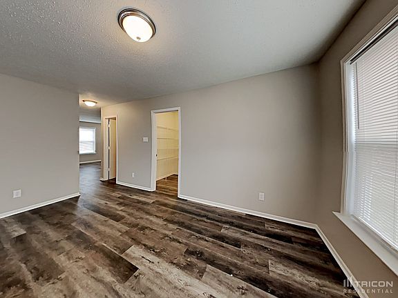 5th image of 948 Balto Dr