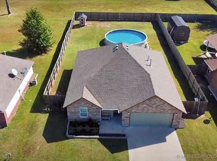 324 Tribute Trl, Chouteau, OK 74337