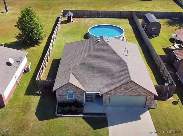 324 Tribute Trl, Chouteau, OK 74337