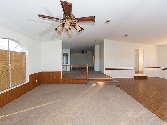 4th image of 703 Finney Hill Ln