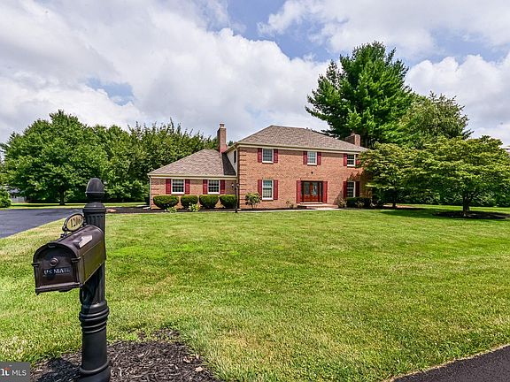 2nd image of 1206 Delpa Dr