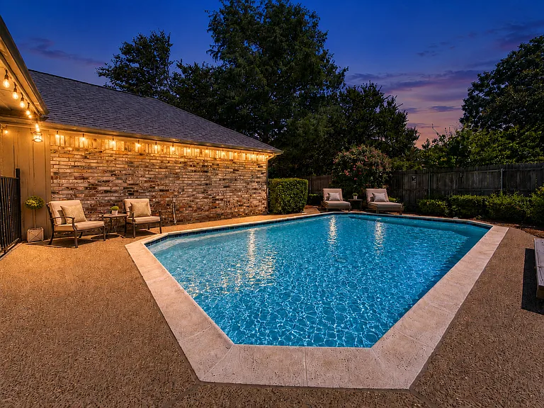 3321 Hazlewood Ct — Photo 40