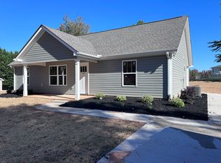 150 Cardinal St, Inman, SC 29349