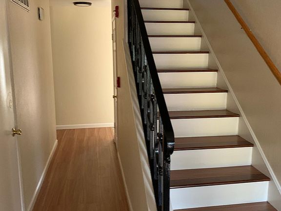 Front entry to upstairs