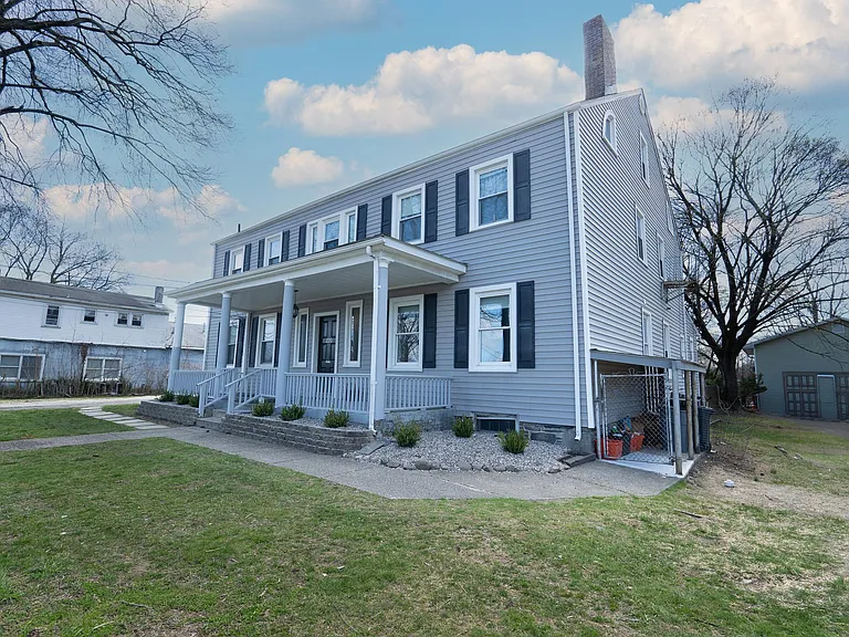 220 Walsh Ave #3 — Photo 11