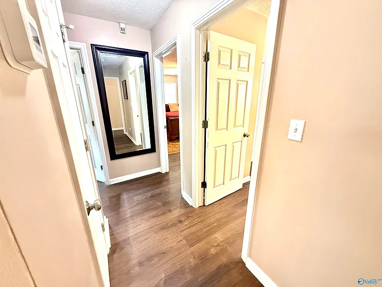 1711 Lydia Dr NW — Photo 6