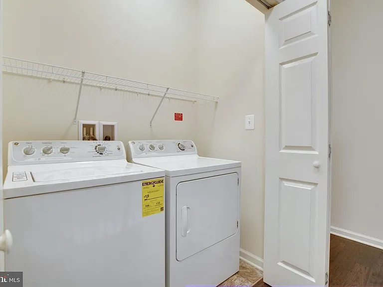 23473 Logans Ridge Ter — Photo 15