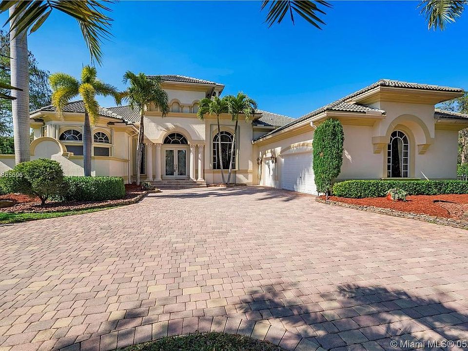 1st image of 6288 NW 92nd Ave