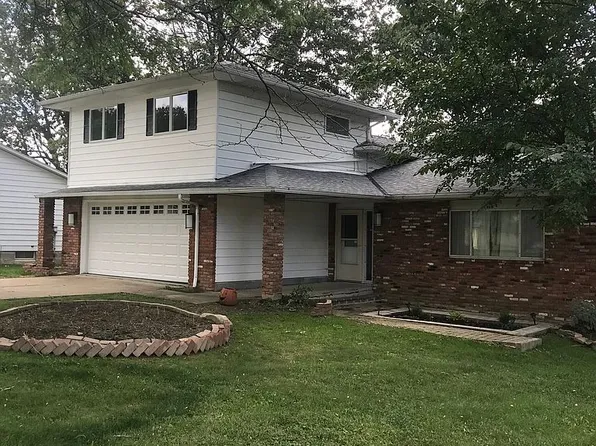 5626 Seneca Pl, Willoughby, OH 44094