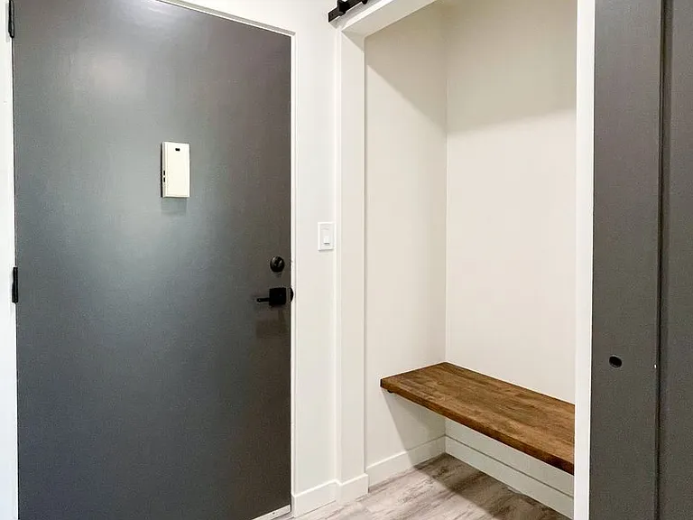 358 S Coeur D Alene St — Photo 42