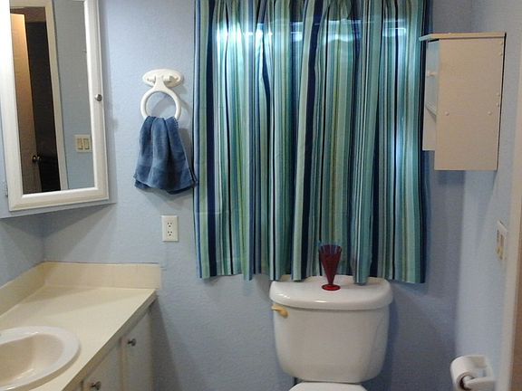 5th image of 501 Jeremy Dr