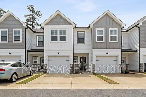 4504 Chestnut Trl Photo 1