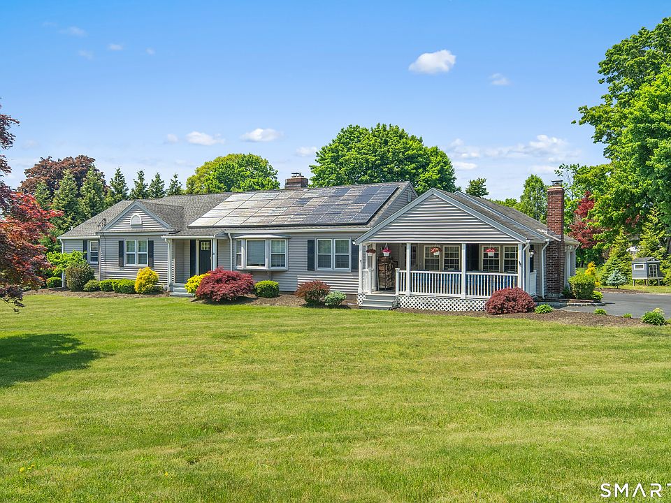 1st image of 26 Green Hill Road