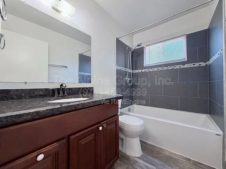 10843 SE Bush St #1 — Photo 12