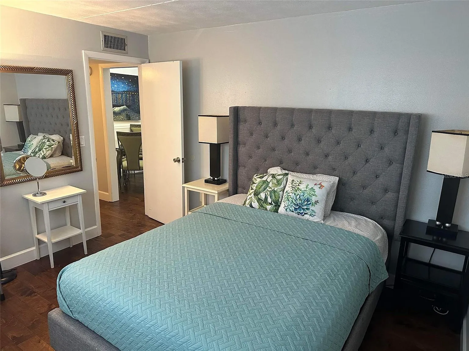 1 bed, 1.0 bath, 525 sqft, $1,700 — Photo 4