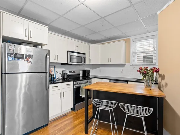 674 Saratoga St #B, Boston, MA 02128