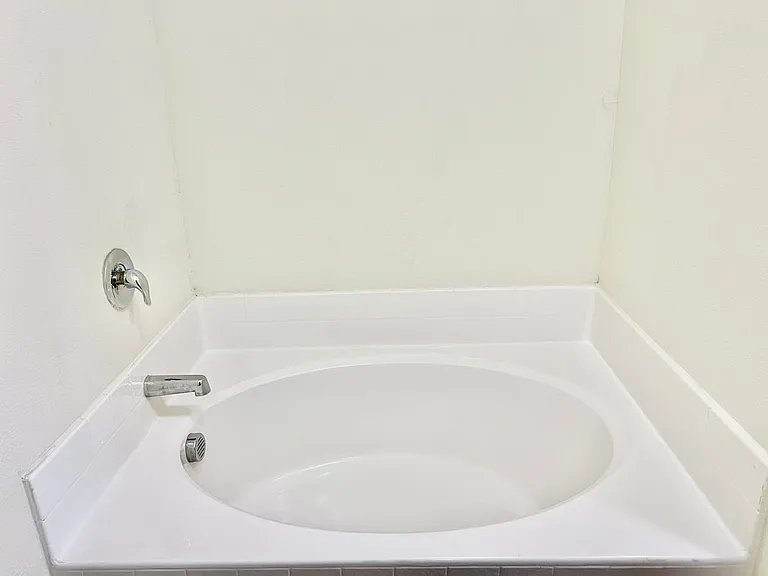 6233 White Jade Dr — Photo 16