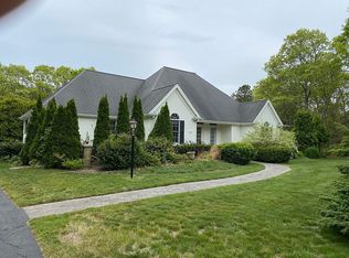 12 Sycamore Ave, Bourne, MA 02532