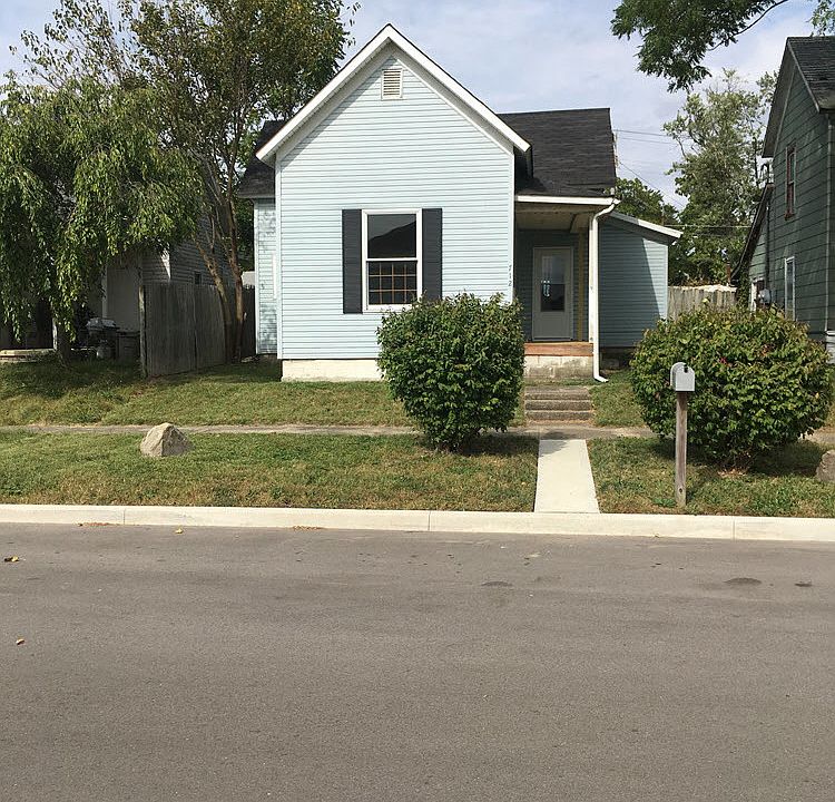 1st image of 712 W Main St