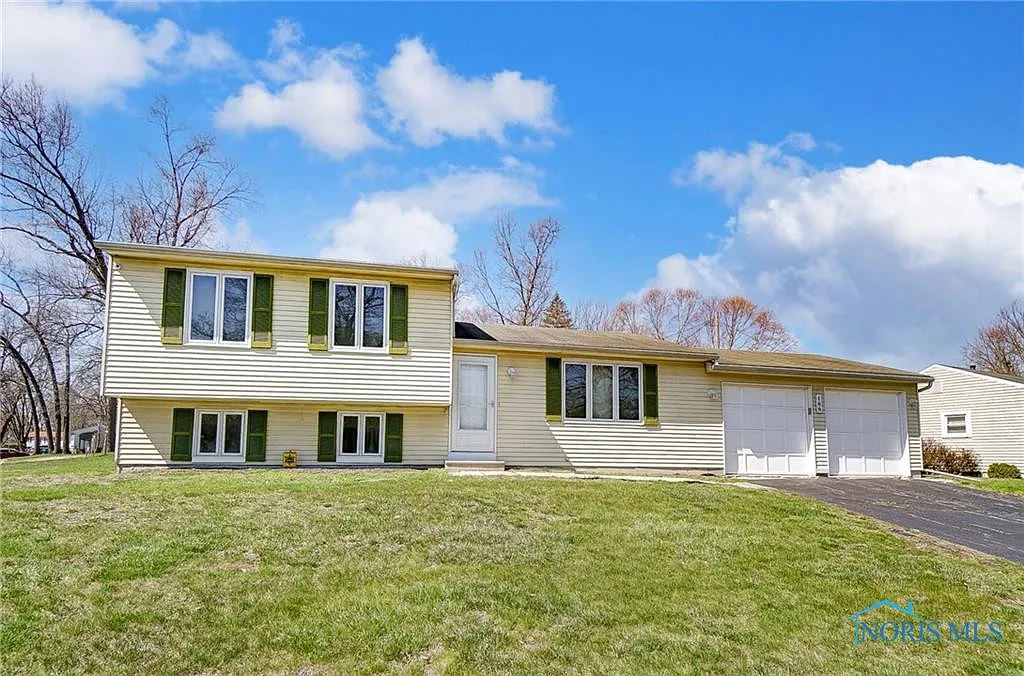 166 Bromwich Ln photo 1