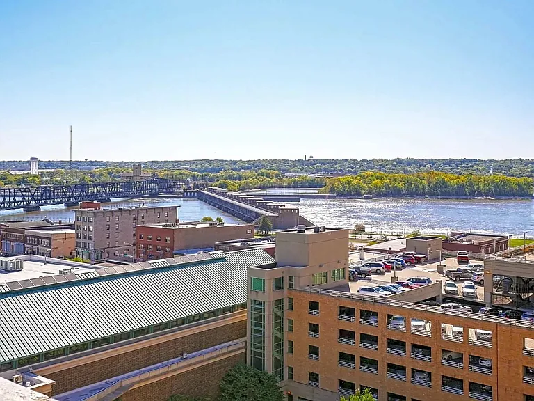 Mississippi Lofts — Photo 32