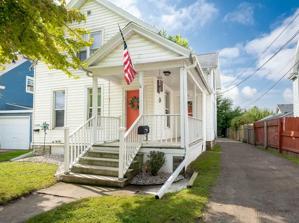 1229 School Ave, 1229 School Ave #A, Oshkosh, WI 54901