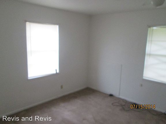 5th image of 1601 N W S Young Dr APT A
