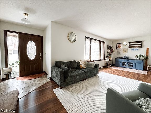 4th image of 2412 Audubon Rd