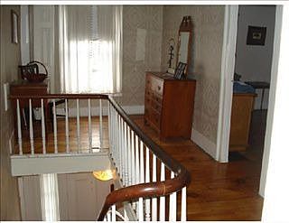 4th image of 52 Lincklaen St