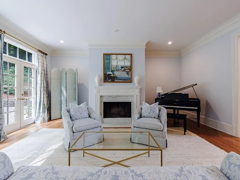 25 Asheworth Ct NW — Photo 10